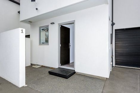 Photo of property in 1/84 Shakespeare Road, Waltham, Christchurch, 8023