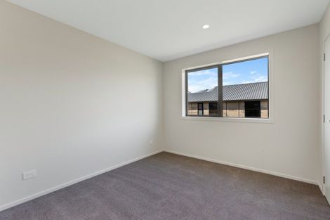 Photo of property in 22 Riley Street, Lake Hawea, 9382