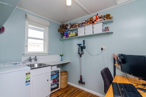 Photo of property in 81 Bannister Street, Masterton, 5810