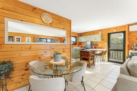 Photo of property in 124b Dickson Road, Papamoa Beach, Papamoa, 3118