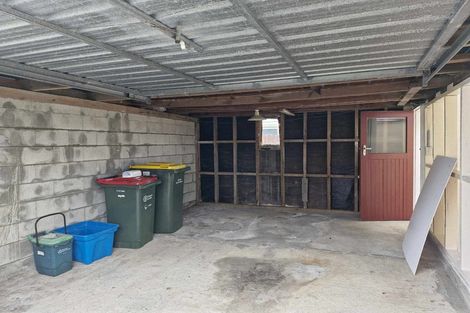 Photo of property in 15 Nelson Street, Waitara, 4320