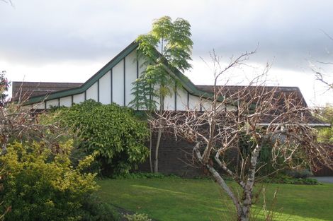 Photo of property in 14 Salmond Place, Dinsdale, Hamilton, 3204