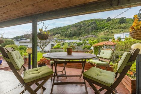 Photo of property in 75 Elizabeth Street, Waikanae, 5036