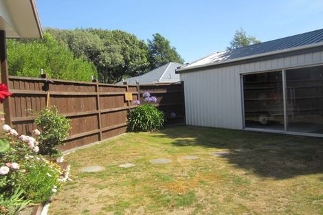 Photo of property in 10a Oakhurst Place, Russley, Christchurch, 8042