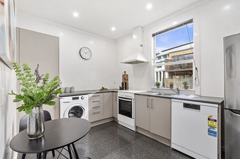Photo of property in 28 Owen Street, Newtown, Wellington, 6021
