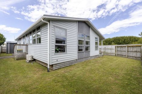 Photo of property in 6b Walsh Road, Westown, New Plymouth, 4310