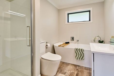 Photo of property in 37a Pembroke Street, Tawa, Wellington, 5028