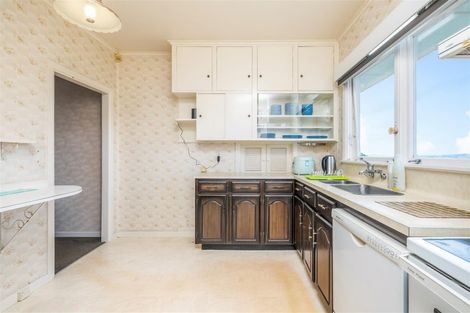 Photo of property in 39 Mellons Bay Road, Mellons Bay, Auckland, 2014