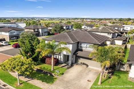 Photo of property in 32 Sarteano Drive, Manurewa, Auckland, 2105