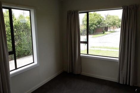 Photo of property in 31 Charlcott Street, Burnside, Christchurch, 8053