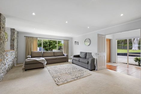 Photo of property in 1 Orlando Close, Frankleigh Park, New Plymouth, 4310