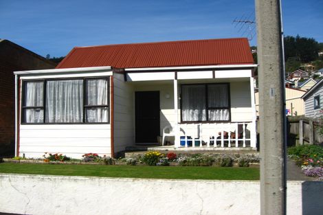 Photo of property in 8 Queensberry Street, North East Valley, Dunedin, 9010