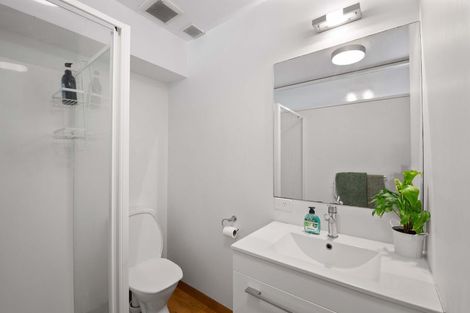 Photo of property in 10/20 Stanmore Road, Phillipstown, Christchurch, 8011