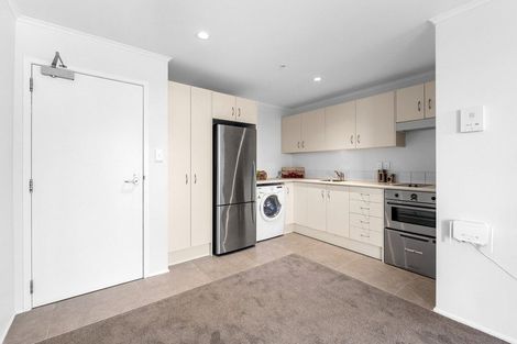 Photo of property in 1e/30 Westward Ho, Glen Eden, Auckland, 0602