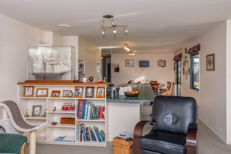 Photo of property in 50 Kent Avenue, Waitarere Beach, Levin, 5510