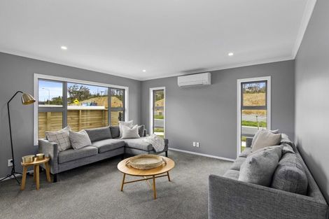 Photo of property in 8 Mohua Way, Kelson, 5010