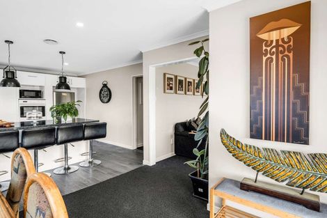 Photo of property in 1 Mathew Street, Dannevirke, 4930