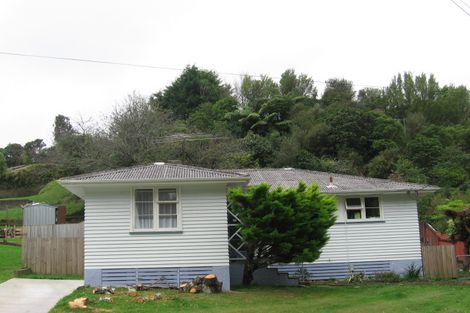 Photo of property in 44 Bird Grove, Stokes Valley, Lower Hutt, 5019
