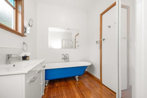 Photo of property in 11 Thornycroft Avenue, Epuni, Lower Hutt, 5011