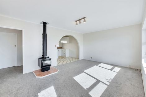 Photo of property in 2/115 Mcleod Road, Te Atatu South, Auckland, 0610