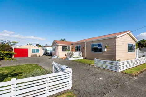 Photo of property in 5a High Street West, Waitara, 4320