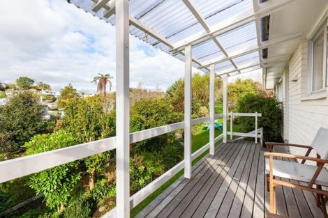 Photo of property in 19 Regent Place, Blagdon, New Plymouth, 4310