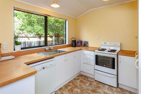 Photo of property in 11 Mayfair Close, Whitianga, 3510