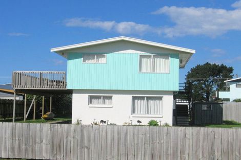 Photo of property in 218 Hauturu Street, Whangamata, 3620