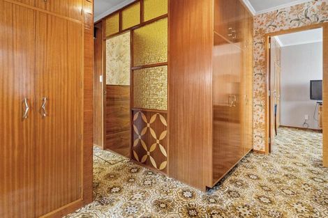 Photo of property in 73 Arawa Street, New Lynn, Auckland, 0600