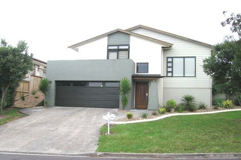 Photo of property in 8 Cinnabar Place, Westgate, Auckland, 0614