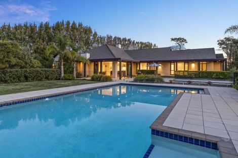 Photo of property in 77 Bawden Road, Dairy Flat, Albany, 0792