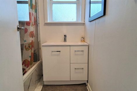 Photo of property in 17 Strand Crescent, Naenae, Lower Hutt, 5011