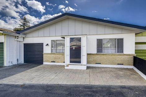 Photo of property in 2/166 Gloucester Street, Taradale, Napier, 4112