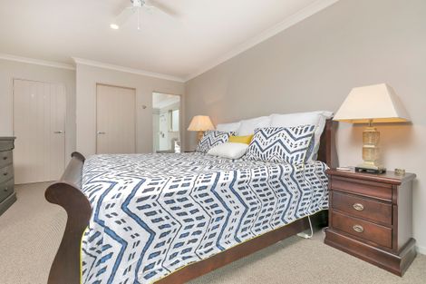 Photo of property in 10 Station Road, Pukekohe, 2120