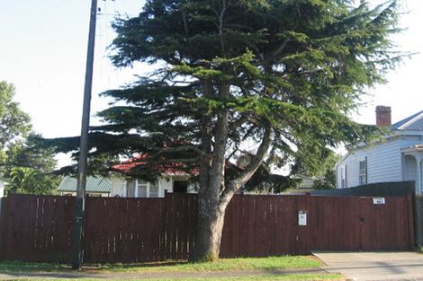 Photo of property in 2/12 Luke Street, Otahuhu, Auckland, 1062