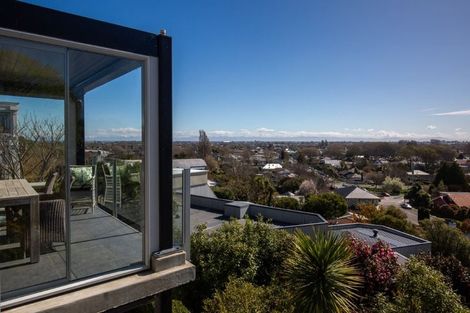Photo of property in 39 Overdale Drive, Cashmere, Christchurch, 8022