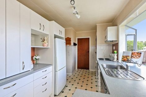 Photo of property in 48 Trigg Crescent, Taradale, Napier, 4112