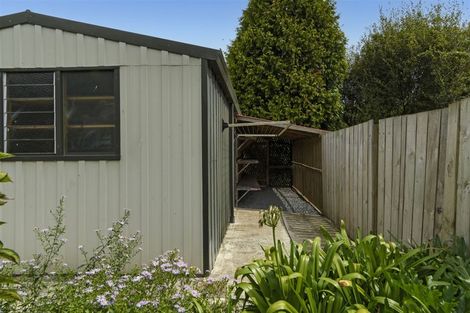 Photo of property in 90 Esmeralda Street, Welcome Bay, Tauranga, 3112