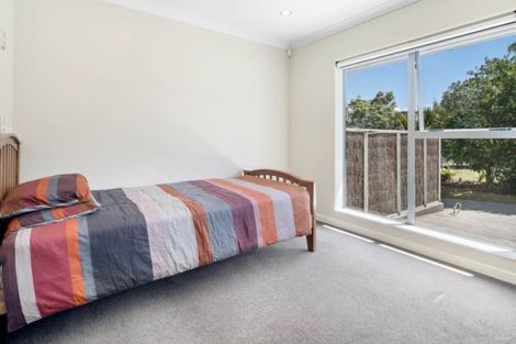 Photo of property in 1/62 Sorrel Crescent, Bucklands Beach, Auckland, 2012