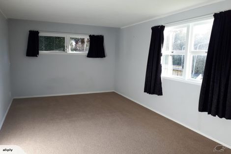 Photo of property in 17 Houston Place, Bayview, Auckland, 0629