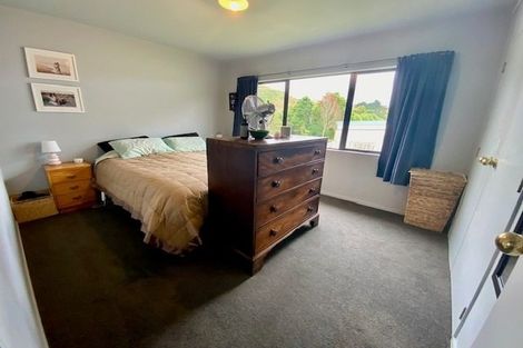 Photo of property in 4 Farrow Way, Welcome Bay, Tauranga, 3112