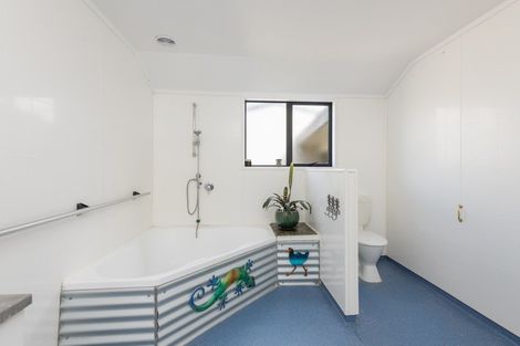 Photo of property in 195 Kina Peninsula Road, Tasman, Upper Moutere, 7173