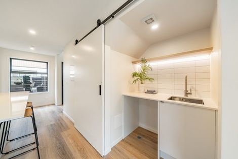 Photo of property in 7/123 Knights Road, Hutt Central, Lower Hutt, 5010