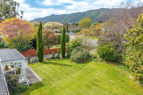Photo of property in 17 Rata Street, Waikanae, 5036