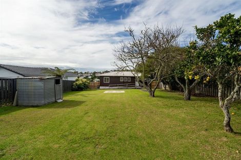 Photo of property in 66 Kia Ora Road, Beach Haven, Auckland, 0626
