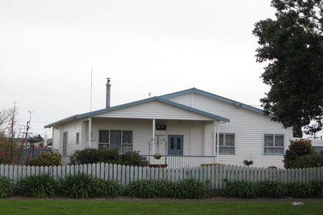 Photo of property in 101 Centennial Avenue, Waitara, 4320
