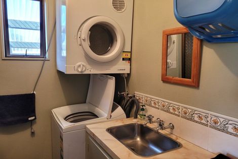 Photo of property in 28 Howden Street, Te Anau, 9600