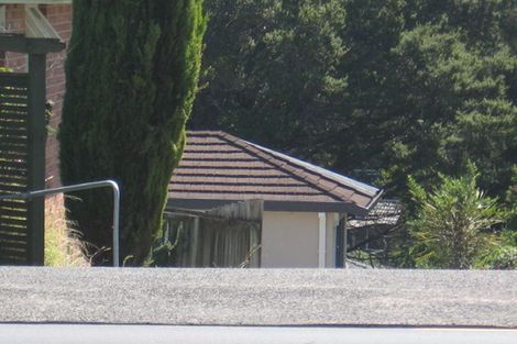 Photo of property in 2/177 Mokoia Road, Birkenhead, Auckland, 0626