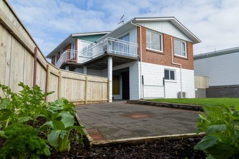 Photo of property in 16 Mayne Street, Waitara, 4320