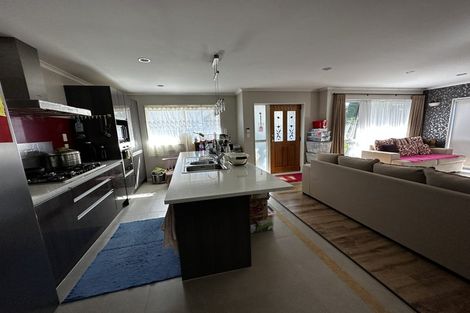 Photo of property in 73 Killarney Drive, Flat Bush, Auckland, 2019